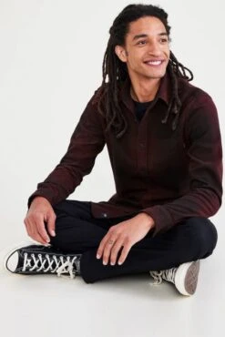 Chemise DOCKERS® ICON BUTTON Chromatic Black Bean -Levis Soldes Magasin dockers a1114 01 13 1